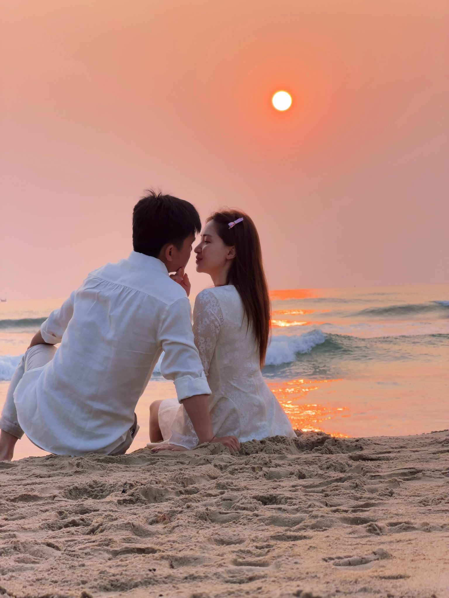 Hòa Minzy đáp thẳng: "Em có đăng ảnh nhạy cảm gì đâu chị?" - Ảnh 2.