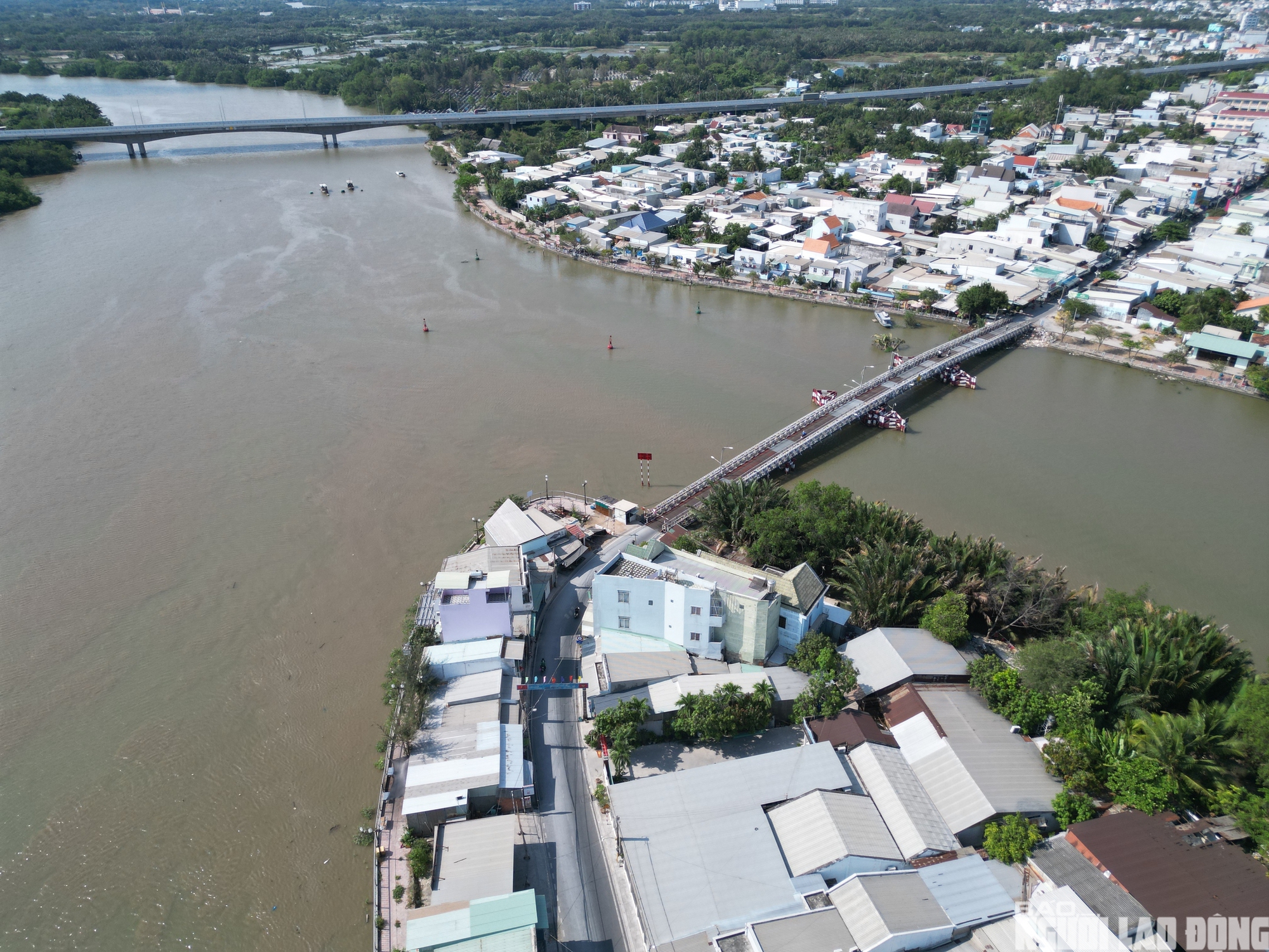 Cầu sắt cũ kết nối TPHCM - Tây Ninh rung lắc sau hơn nửa thế kỷ sử dụng- Ảnh 11.