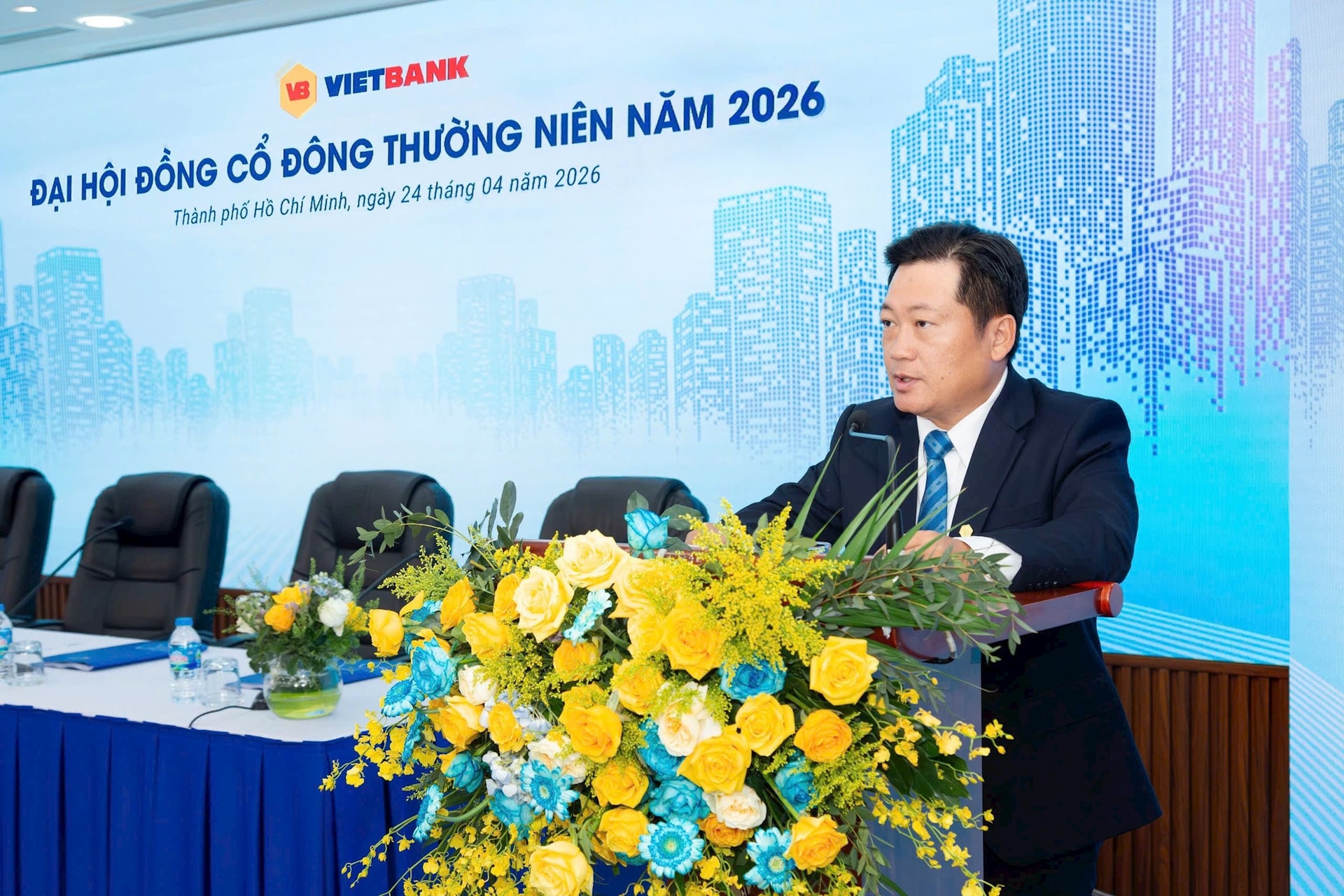 ĐHĐCĐ Vietbank (VBB): Đặt mục tiêu lợi nhuận tăng bứt phá 37%, chuẩn bị niêm yết trên sàn HoSE- Ảnh 1.