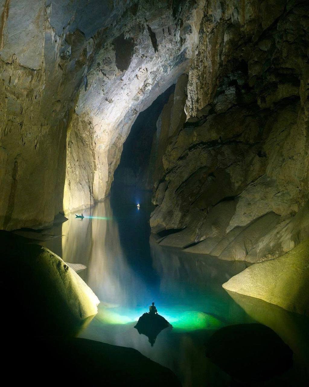 Phát hiện hang động mới tại Quảng Trị: Sở hữu thác nước 350 mét cực hiếm, chuyên gia chưa dám tiến sâu vì quá lạnh - Ảnh 7.