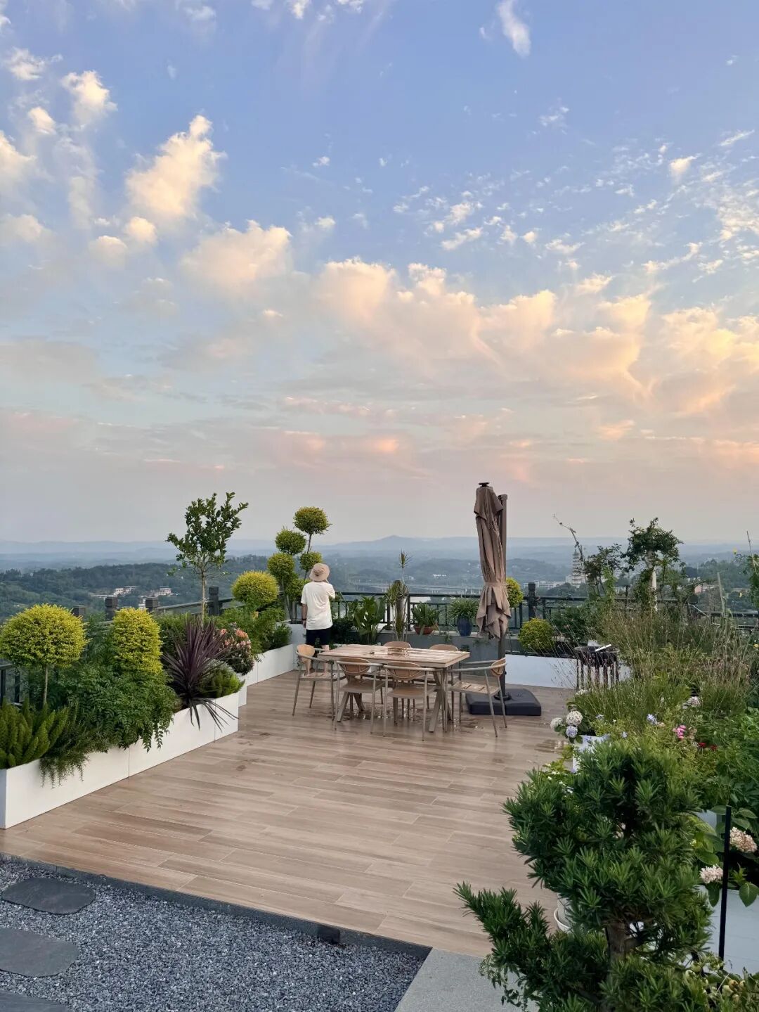 Tôi bán căn hộ tầng 1 sau 3 năm chịu đựng - chuyển lên tầng cao nhất mới hiểu: Chọn sai tầng có thể ảnh hưởng trầm trọng đến chất lượng sống - Ảnh 6.