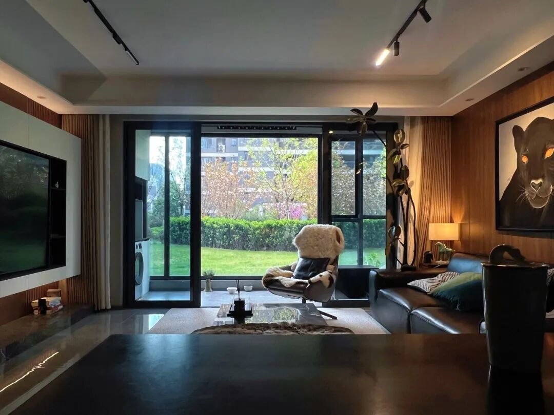 Tôi bán căn hộ tầng 1 sau 3 năm chịu đựng - chuyển lên tầng cao nhất mới hiểu: Chọn sai tầng có thể ảnh hưởng trầm trọng đến chất lượng sống - Ảnh 3.