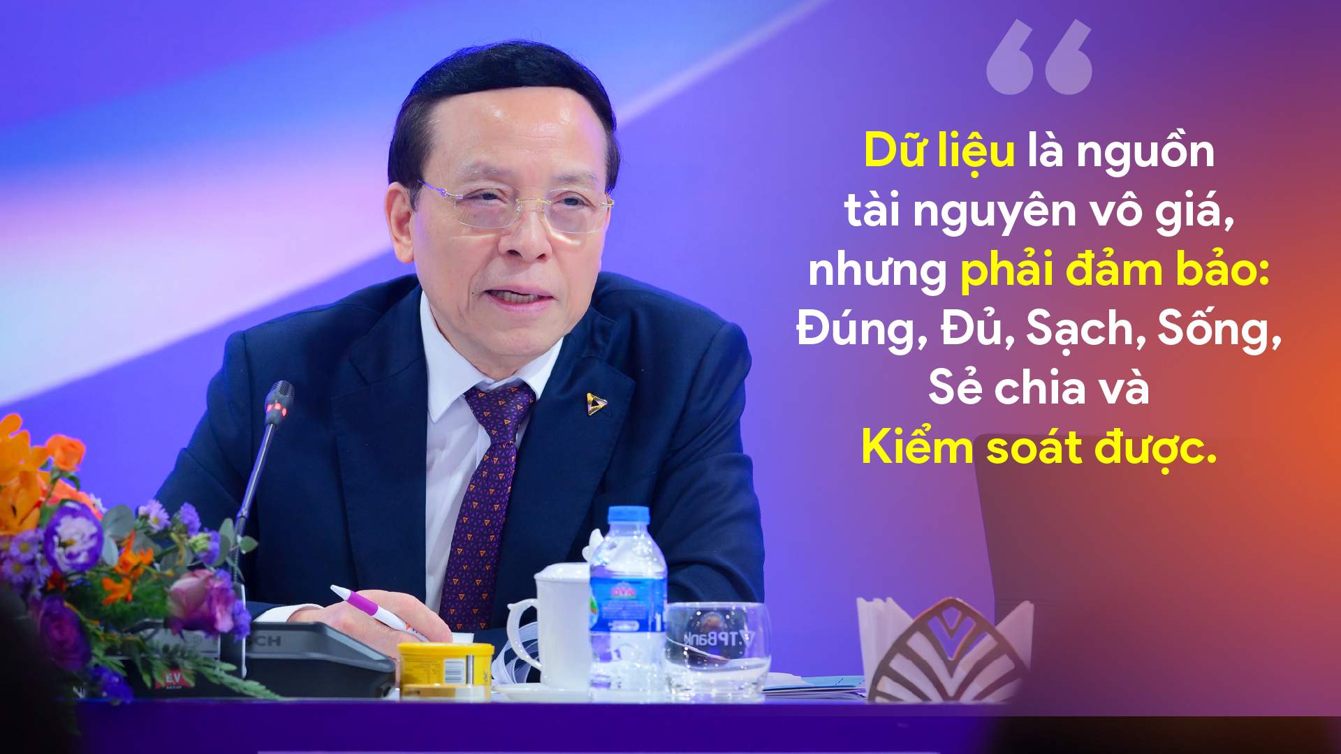 “Niềm tin khách hàng là thứ không thể mua được” và loạt câu nói ấn tượng về AI của lãnh đạo TPBank - Ảnh 5.