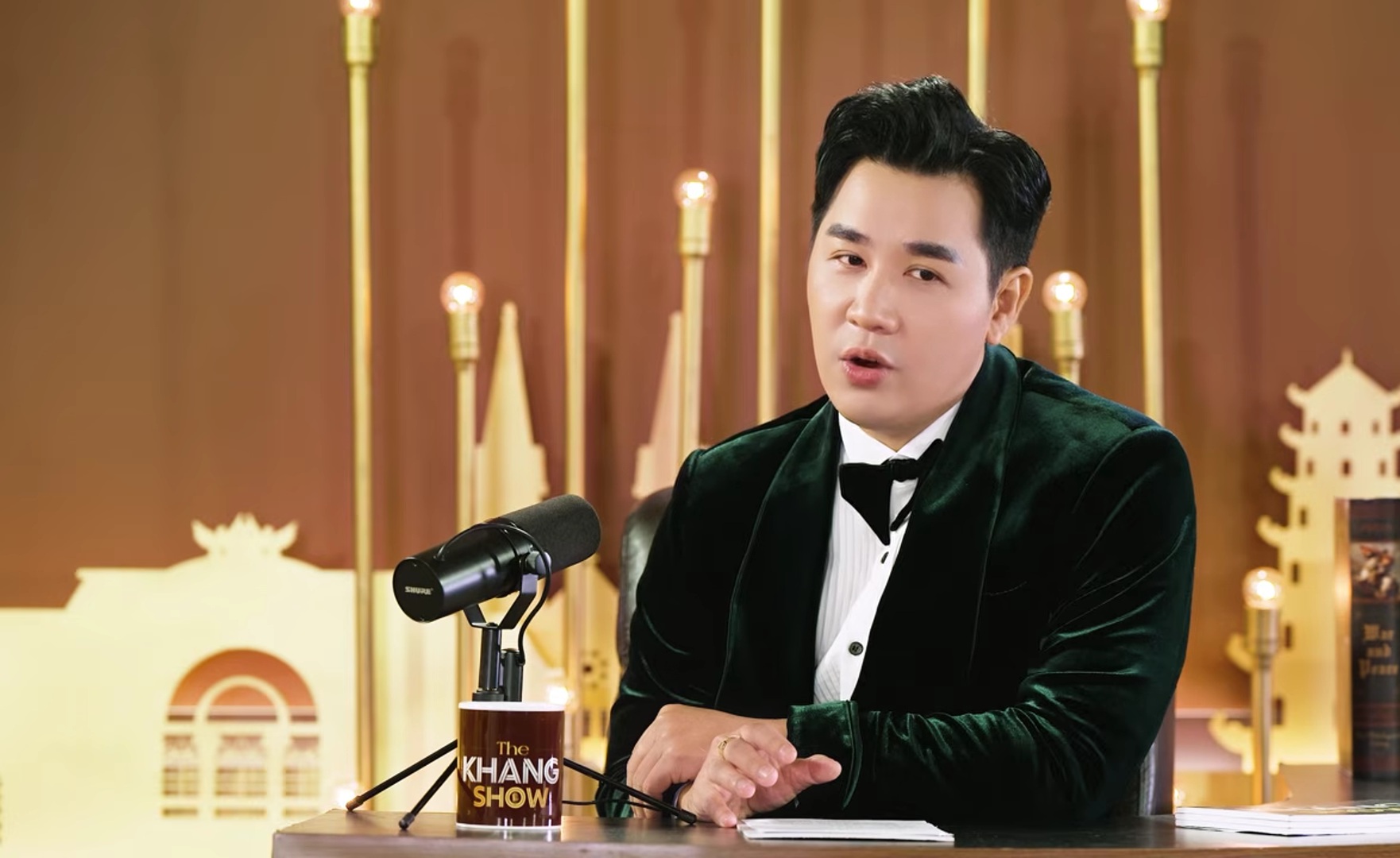 Nữ NSND 63 tuổi nói thẳng: "Chắc do ăn ở" - Ảnh 2.