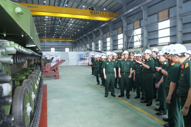 Công bố hình ảnh xe tăng "Made in Vietnam", hỏa lực vượt trội: Bộ Quốc phòng ra chỉ đạo- Ảnh 4.