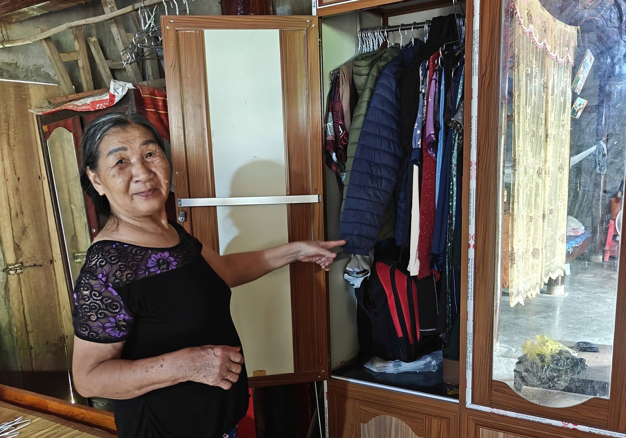 Sự thật bất ngờ về vụ mất vàng và tiền của cụ bà ở Quảng Trị - Ảnh 2.