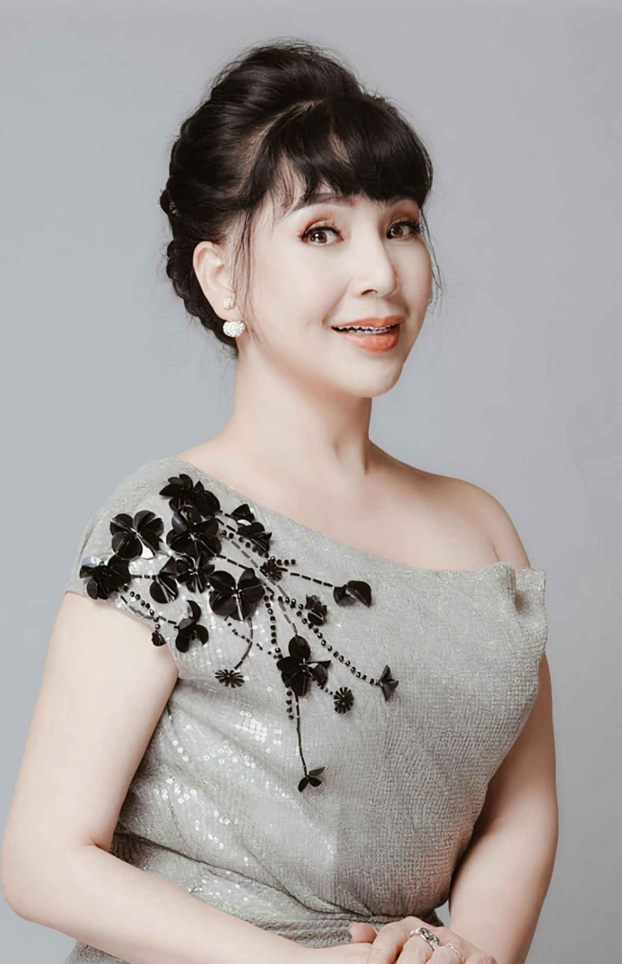 "Em bé Hà Nội" – NSND Lan Hương và cuộc sống bên trong nhà phố 50m2- Ảnh 2.