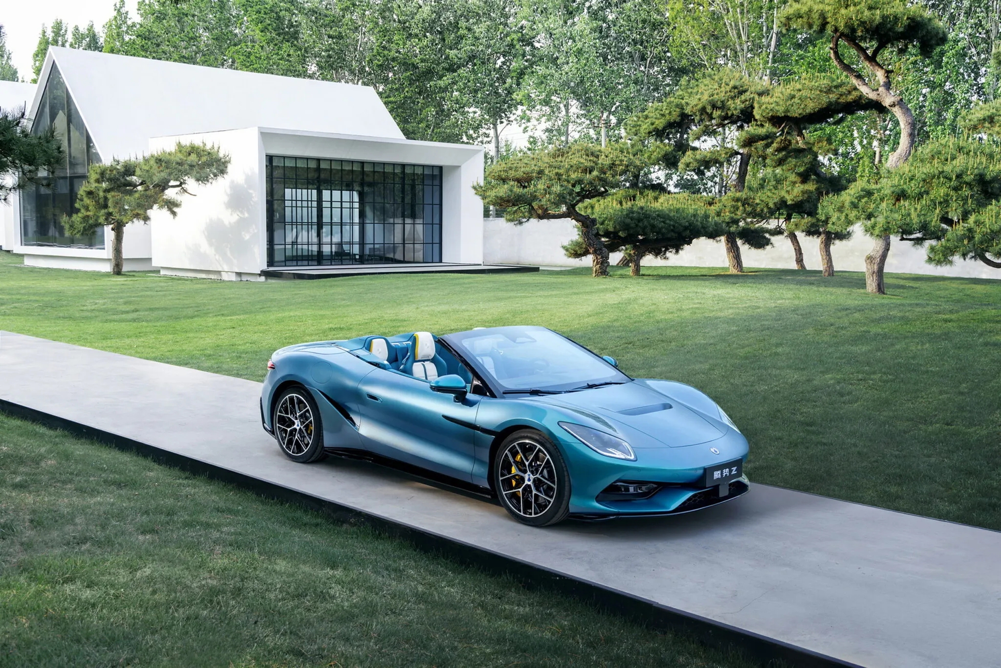 Siêu xe mui trần BYD mới ra mắt: Dáng Maserati, sức mạnh Lamborghini nhưng giá chỉ bằng chiếc Toyota - Ảnh 3.