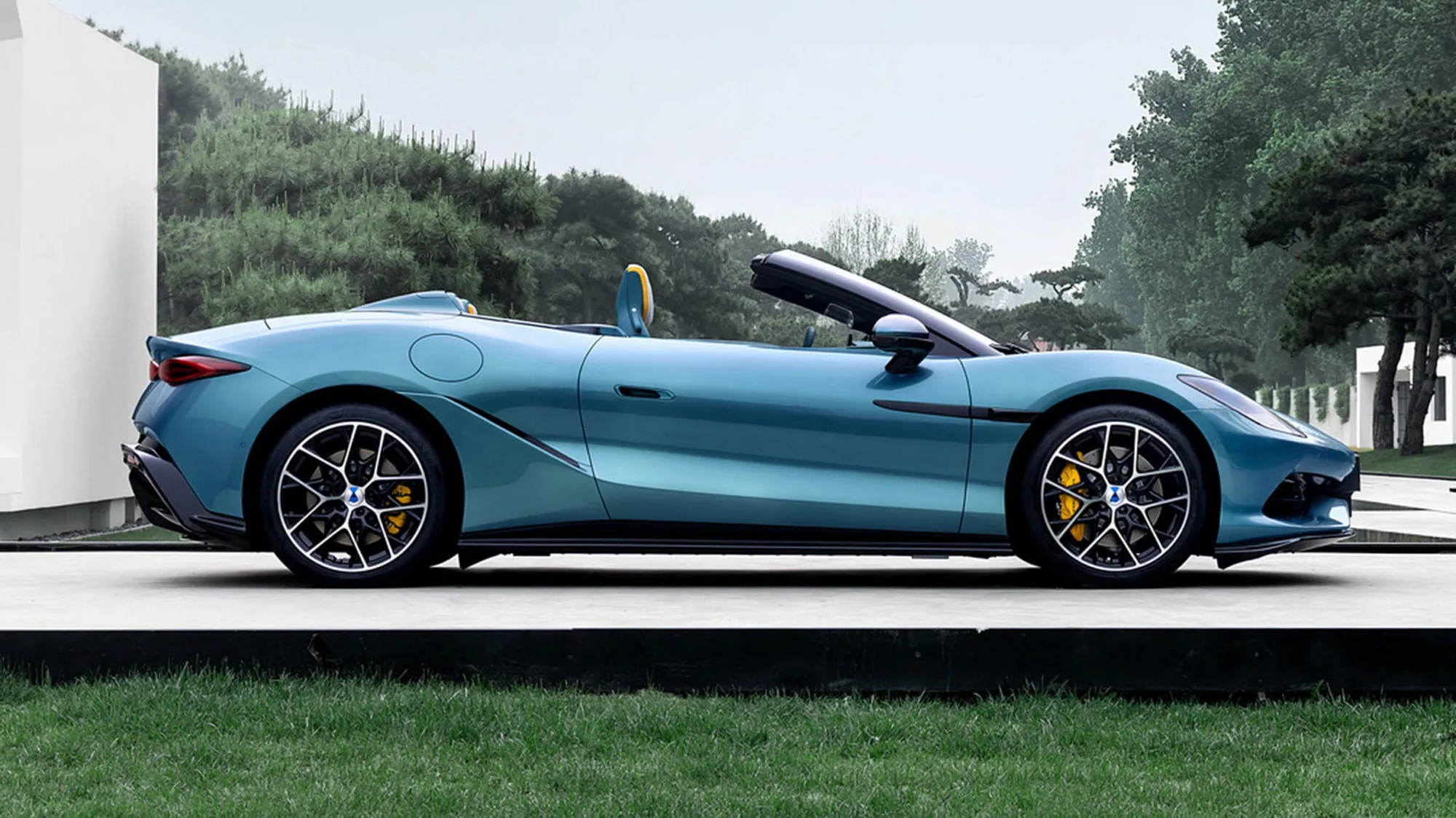 Siêu xe mui trần BYD mới ra mắt: Dáng Maserati, sức mạnh Lamborghini nhưng giá chỉ bằng chiếc Toyota - Ảnh 4.