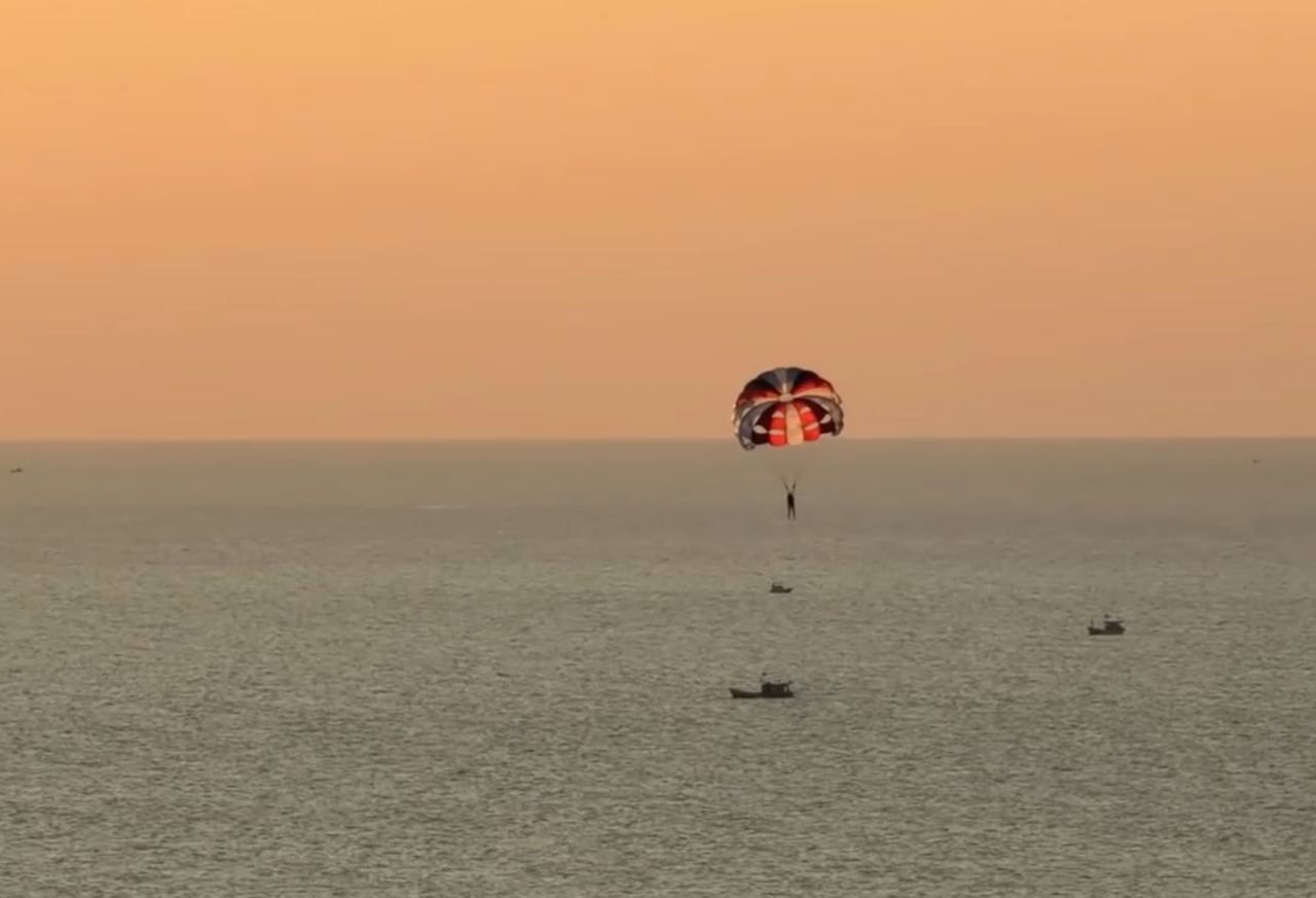 Diễn xong concert vẫn không thèm về, “công chúa băng giá” Jessica kéo dàn mỹ nhân vung tiền càn quét Phú Quốc- Ảnh 10.