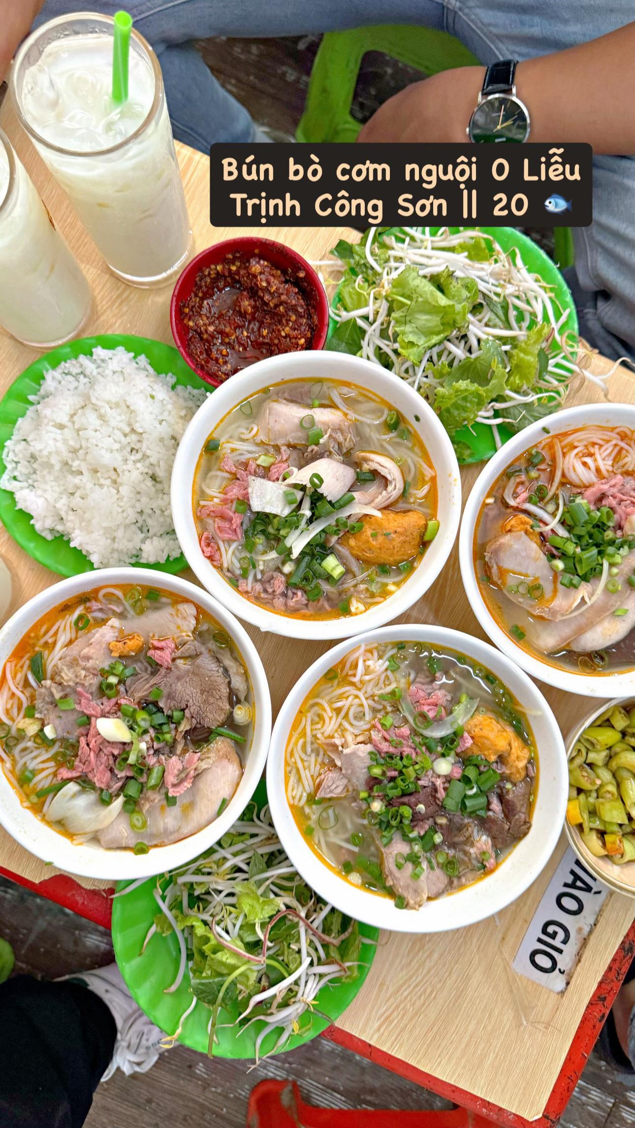 Đến Huế 30/4 năm nay đừng chỉ ăn bún bò, list món "ruột" này của dân bản địa mới là lý do khiến người ta đi Huế nhiều lần nữa- Ảnh 4.