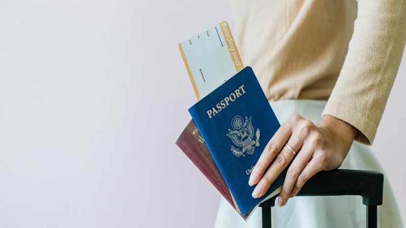 Một loạt chủ hộ, cá nhân kinh doanh có tên sau bị tạm hoãn xuất cảnh - Ảnh 1.