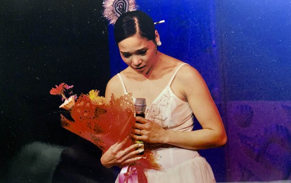 Nữ NSƯT biến mất khỏi showbiz Việt 20 năm giờ sống trong biệt thự 4.000m2, hoa ngập lối đẹp như cổ tích- Ảnh 1.