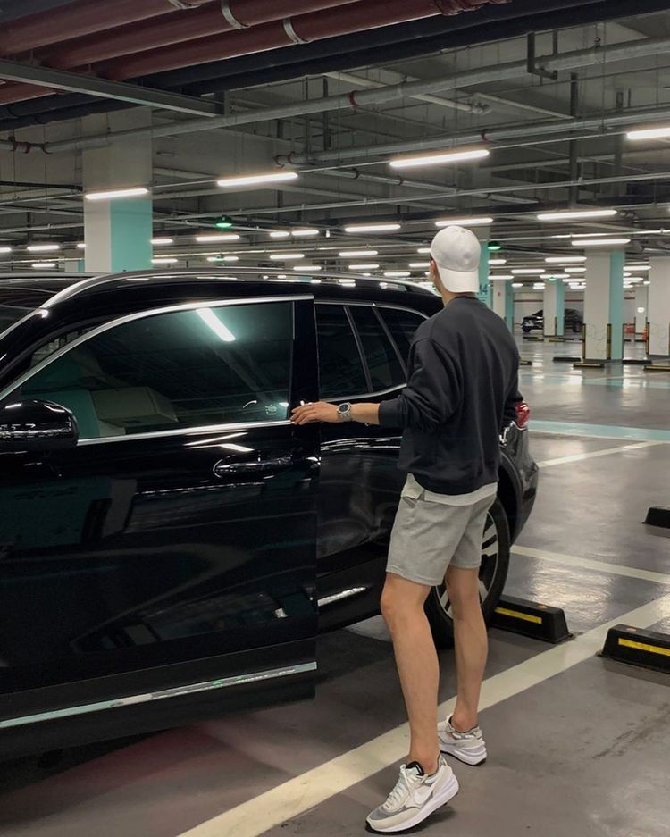 Ô tô là tiêu sản - tôi biết, nhưng tôi vẫn mua!- Ảnh 1.