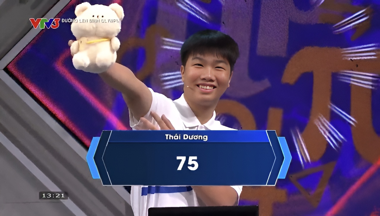 Chân dung nam sinh vừa mang cầu truyền hình Chung kết năm Đường Lên Đỉnh Olympia lần đầu tiên trong lịch sử về Phú Thọ- Ảnh 2.