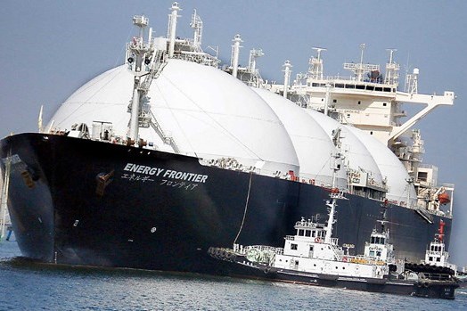 Lần đầu sau 2 tháng căng thẳng, chuyến hàng đầy tải âm thầm vượt Hormuz dưới 'chế độ ẩn danh' hướng thẳng tới một quốc gia châu Á  - Ảnh 2.