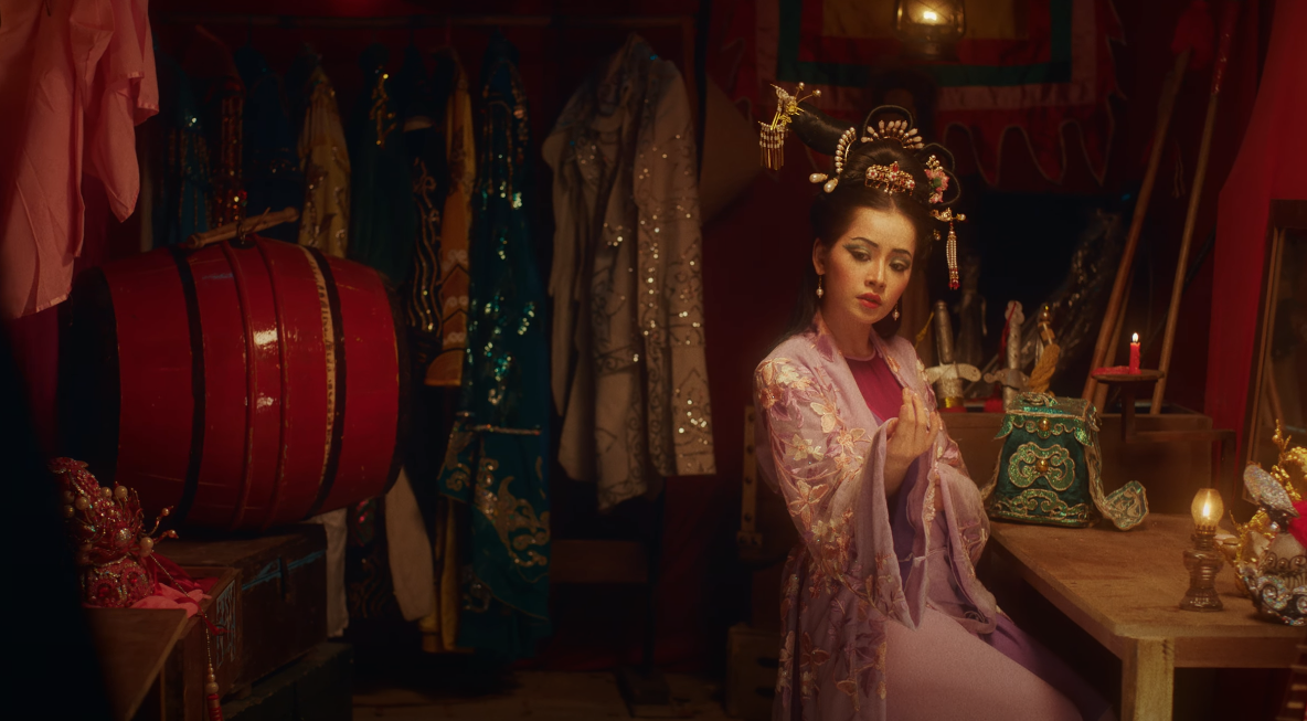 Ngập tràn lời khen cho Hoàng Thuỳ Linh, Chi Pu và Phương Mỹ Chi: 