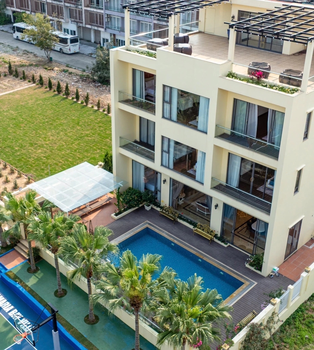Nữ NSƯT, Trưởng khoa Thanh nhạc xây biệt thự 1000m2 10 phòng ngủ ở Quảng Ninh, cưới một viện trưởng- Ảnh 4.