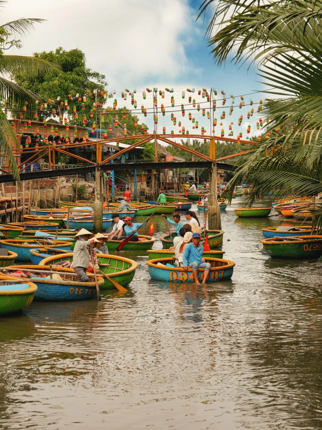 Khách Trung Quốc mê mẩn một thành phố biển ở Việt Nam: "Có cả lãng mạn kiểu Hawaii, có cả phố cổ và đồ ăn ngon - đi 4 ngày mà chụp ảnh không hết" - Ảnh 11.