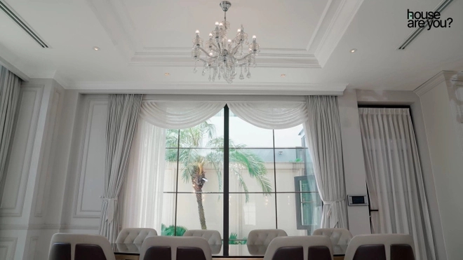 Lấy đại gia ngành khách sạn, cô gái đổi đời thành bà hoàng: Được chồng chiều như em bé, tặng luôn biệt thự 100 tỷ giữa quận 7 - Ảnh 14.