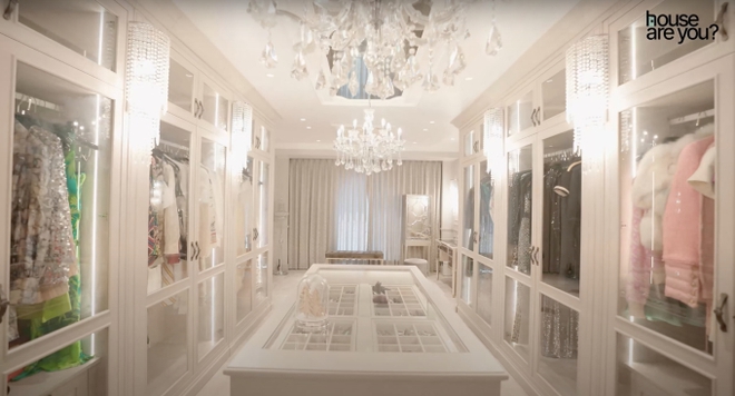 Lấy đại gia ngành khách sạn, cô gái đổi đời thành bà hoàng: Được chồng chiều như em bé, tặng luôn biệt thự 100 tỷ giữa quận 7 - Ảnh 20.