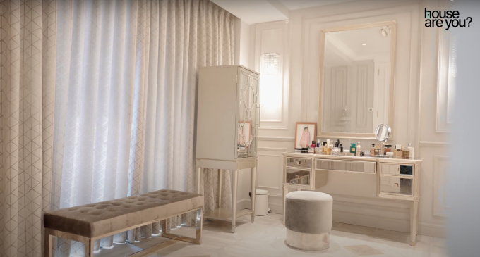 Lấy đại gia ngành khách sạn, cô gái đổi đời thành bà hoàng: Được chồng chiều như em bé, tặng luôn biệt thự 100 tỷ giữa quận 7 - Ảnh 19.