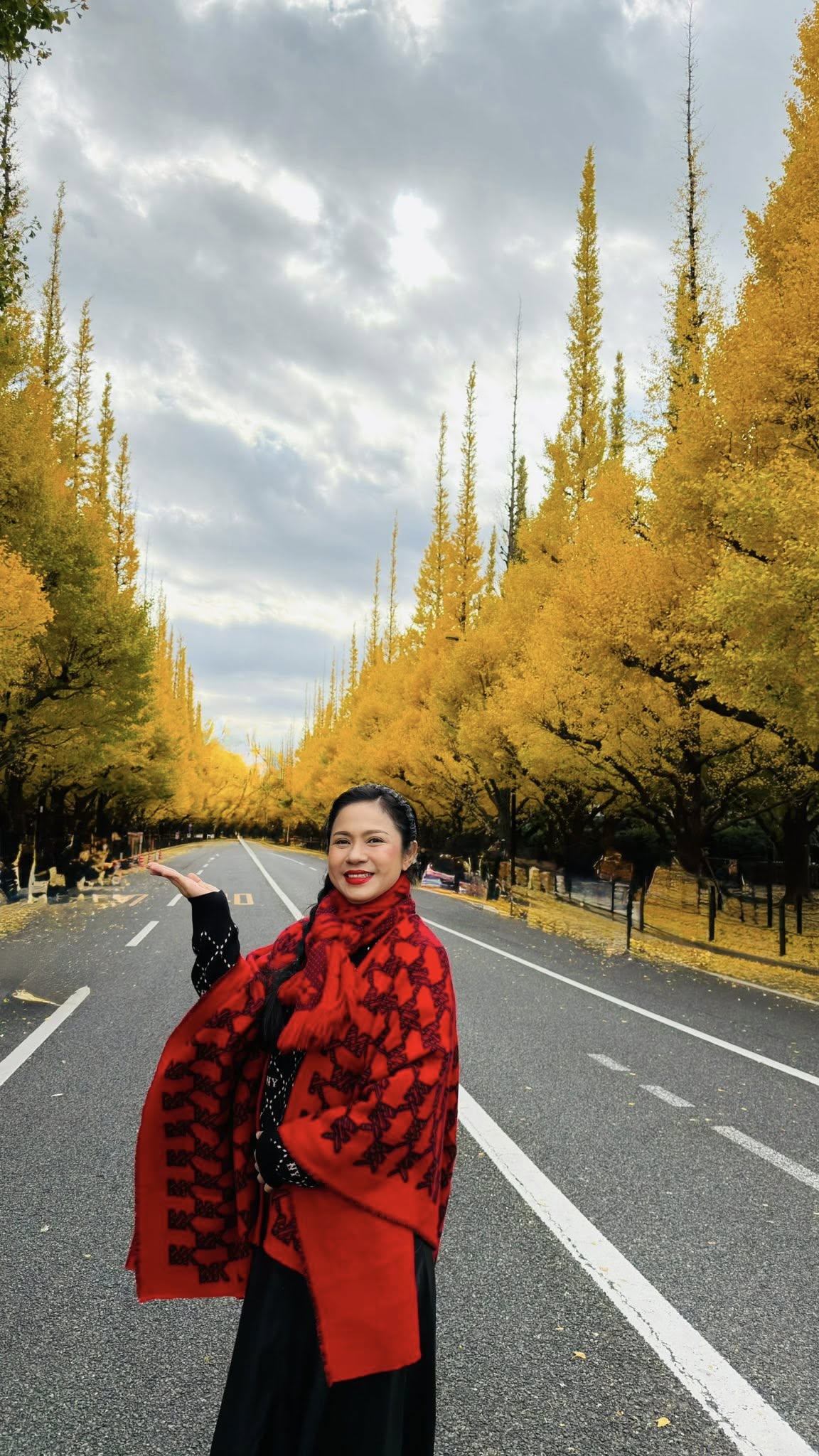 Đệ nhất mỹ nhân Việt đình đám một thời: "Tuổi thơ và thanh xuân của em đã đủ hỷ nộ ái ố" - Ảnh 2.