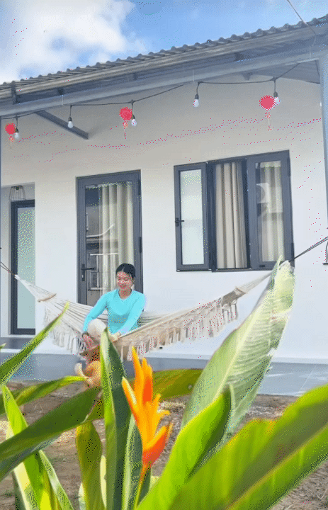 25 tuổi xây nhà 70m² chỉ với 200 triệu ở Khánh Hòa: Nhìn căn nhà nhỏ giữa sân vườn, nhiều người không tin nổi chi phí- Ảnh 11.