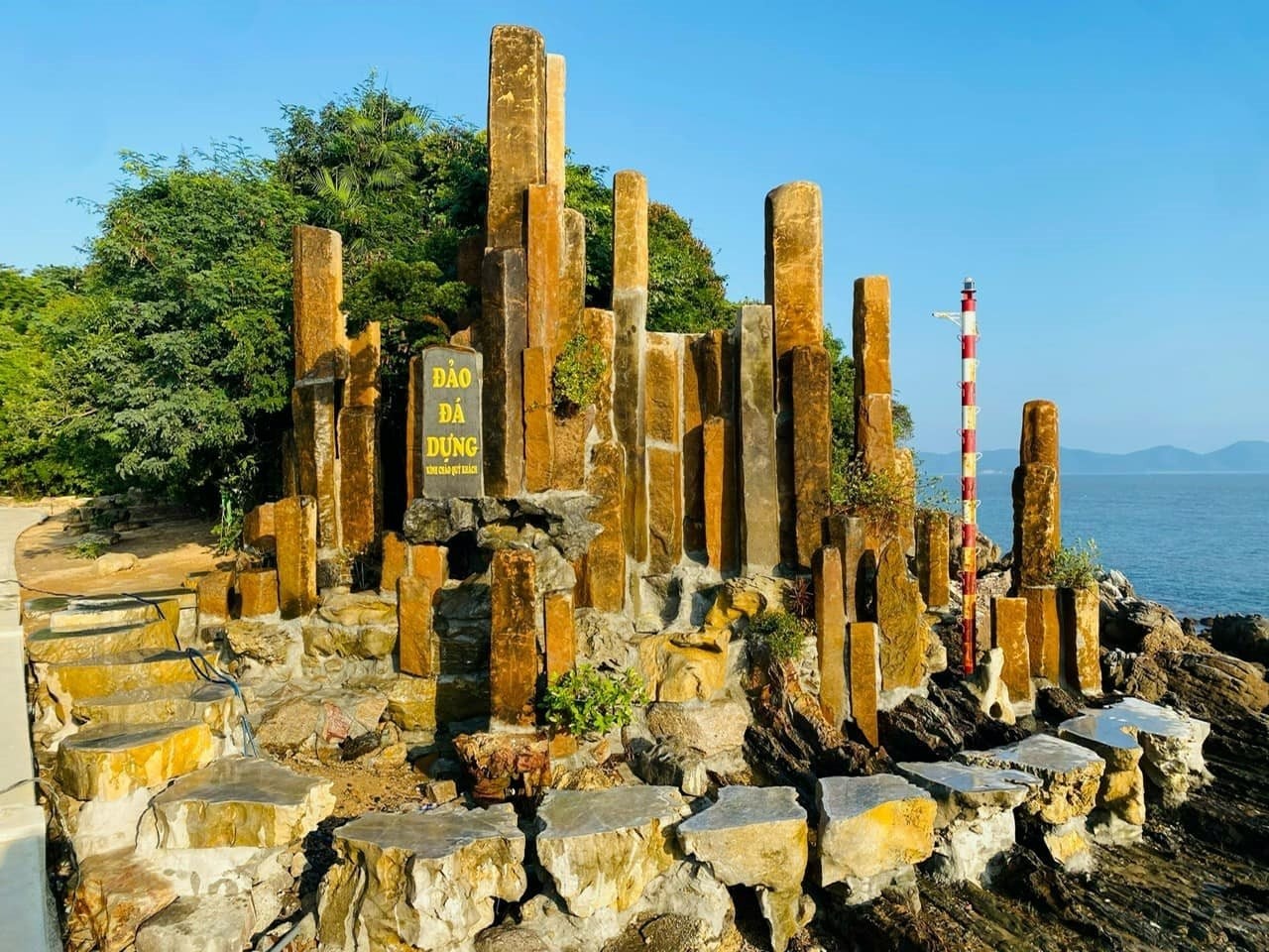 Phát hiện hòn đảo hoang sơ ở Quảng Ninh, đi tàu chỉ 15 phút: Đã được gọi tên trên bản đồ du lịch cấp tỉnh- Ảnh 2.