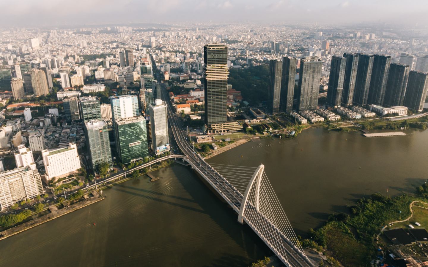 Đề xuất xây tòa tháp tài chính 99 tầng ở TPHCM: Dự án biểu tượng mới 2026 - Ảnh 1.