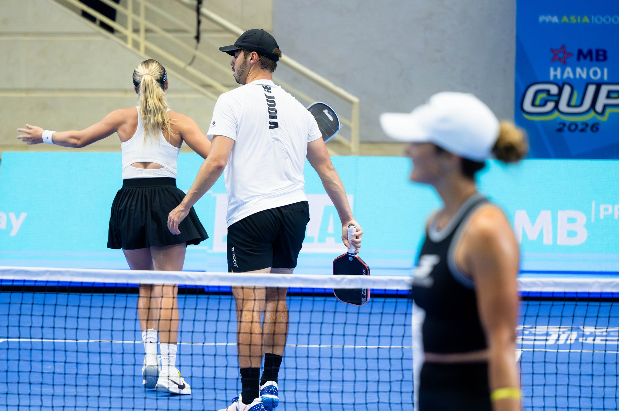 Đẳng cấp thế giới hội tụ: Anna Thu Thuỷ, Ben Johns thắng dễ Parenteau và Oncins giành vé vào bán kết PPA Asia 1000 Hanoi Cup- Ảnh 12.