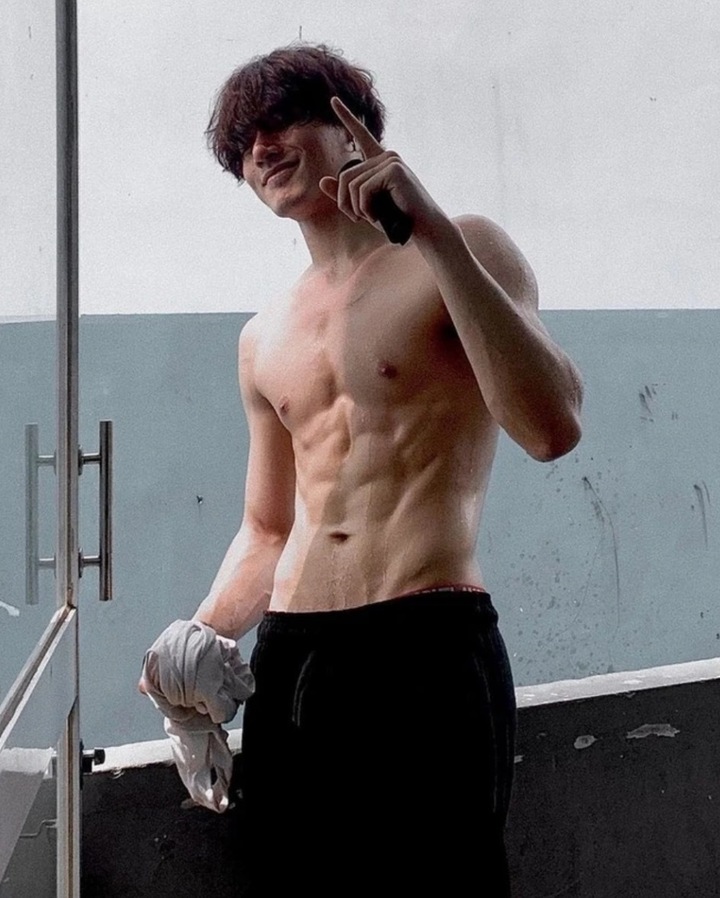 Nam chính phim dẫn đầu phòng vé Việt: Cao 1m86, từng là cầu thủ bóng rổ- Ảnh 6.