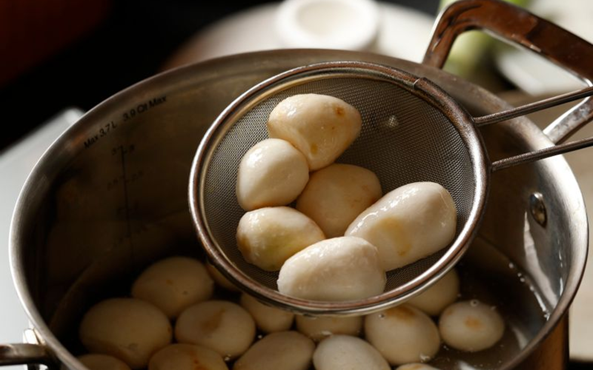 Loại củ được ví như "nhân sâm trắng", hễ ra chợ là thấy ít ai hay - Ảnh 3.