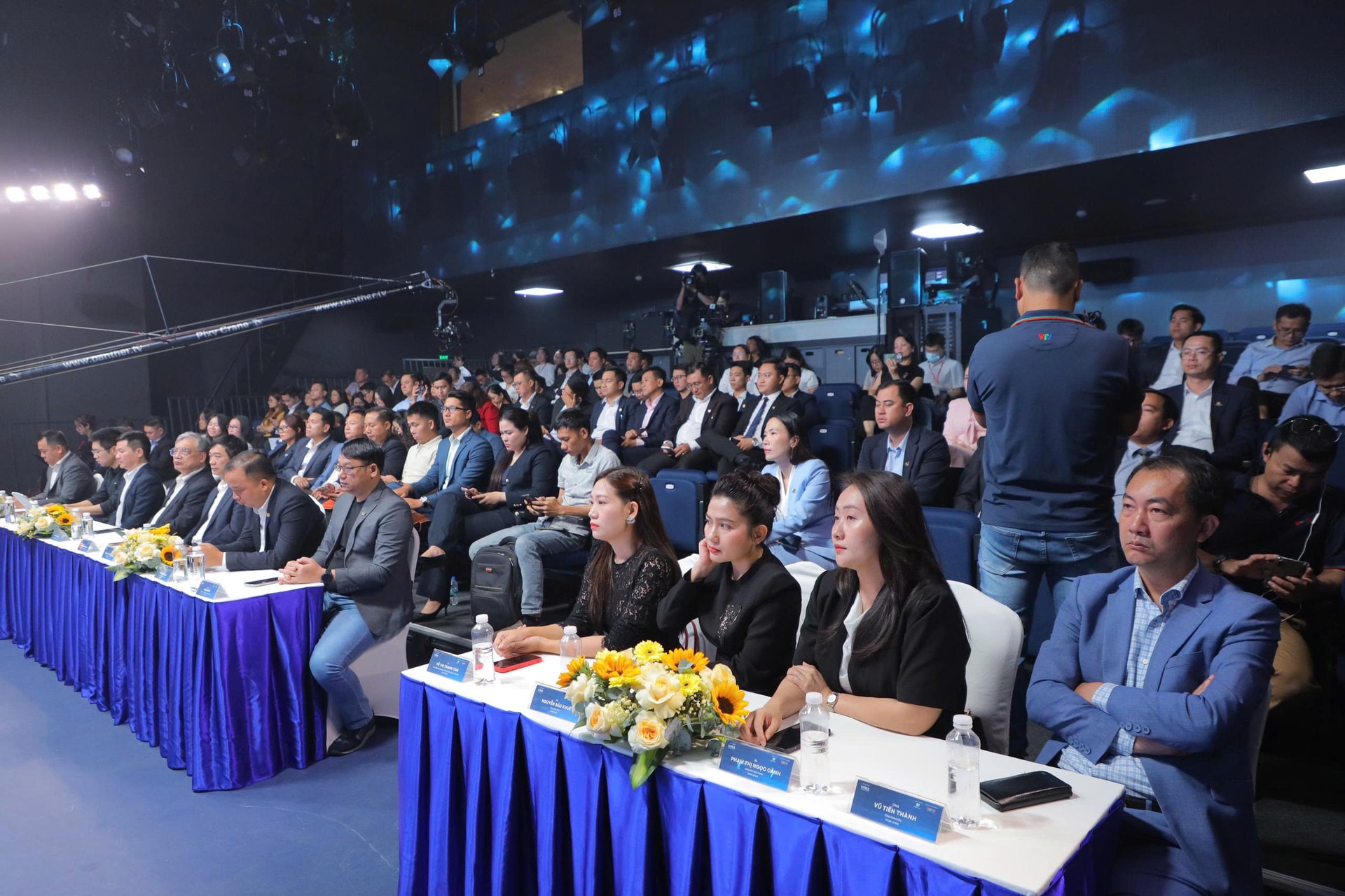 Chuyên gia: 2 'gọng kìm' của DN địa ốc và cơ hội từ khoảng trống thông tin 45 triệu thửa đất nông nghiệp chưa được dữ liệu hóa- Ảnh 3.