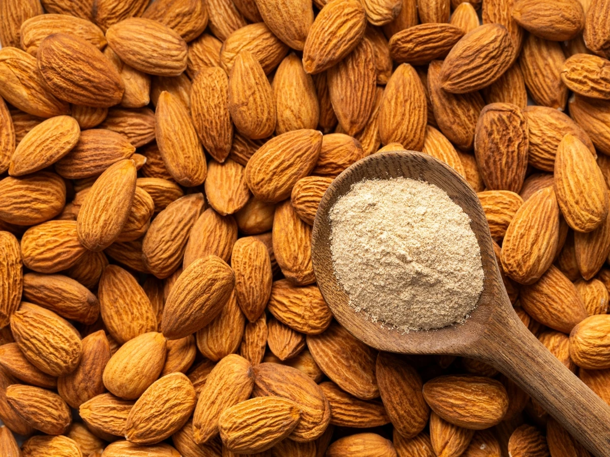 Lời khuyên cho người rụng tóc kinh niên, đừng bỏ qua 15 món ăn này- Ảnh 2.