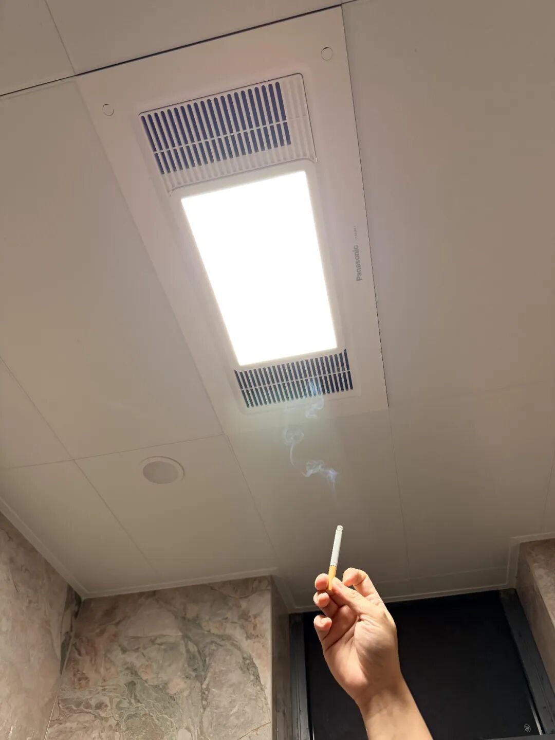 8 kiểu thiết kế nội thất từng rất hot nhưng nay bị “bỏ rơi”: Nhiều nhà vẫn đang dùng mà không biết- Ảnh 2.