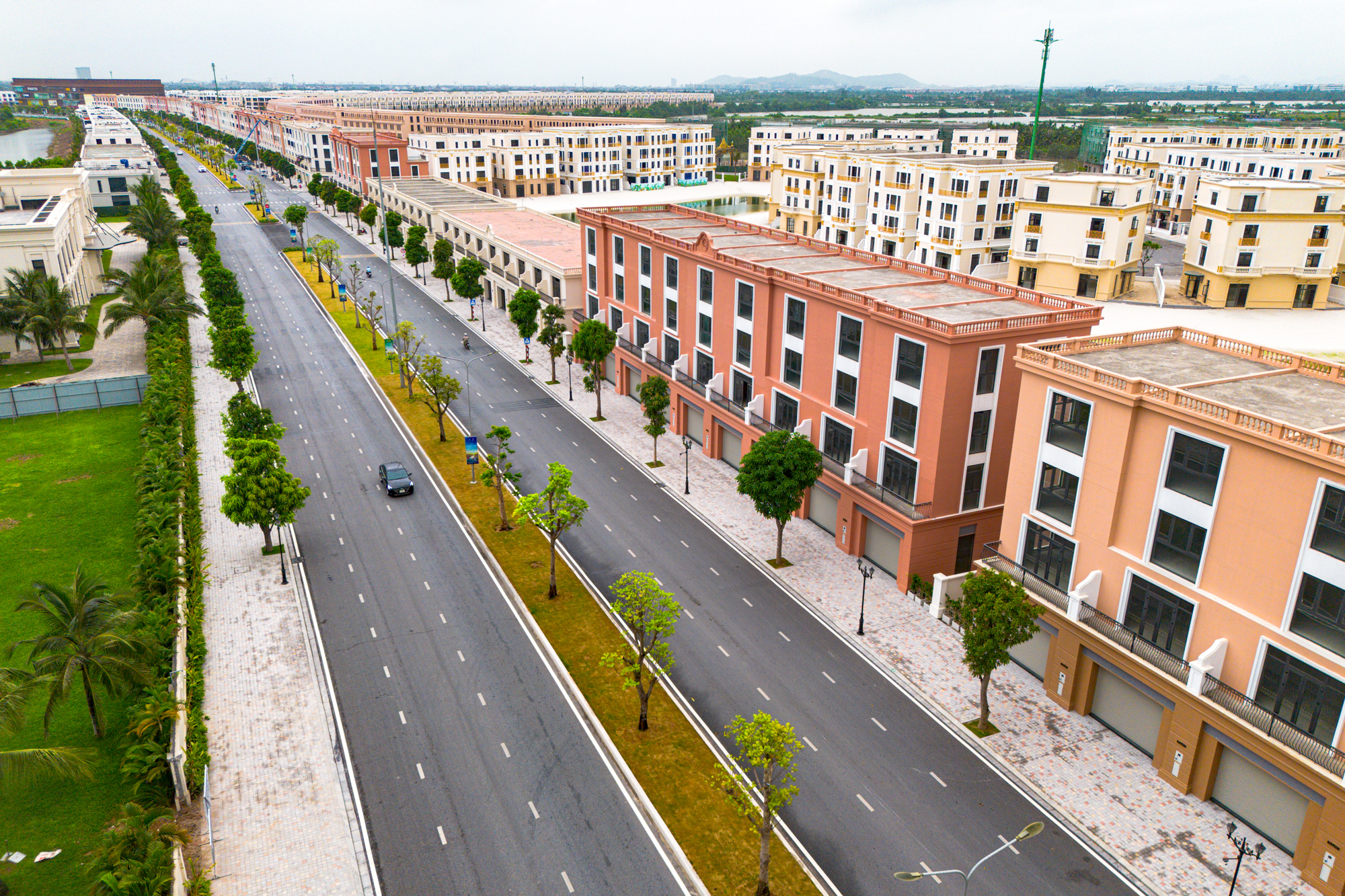 Toàn cảnh công trường cầu dây văng rộng nhất Hải Phòng: Tháp cao bằng tòa nhà 40 tầng, nằm sát vách dự án hơn 2 tỷ USD của VinGroup - Ảnh 9.