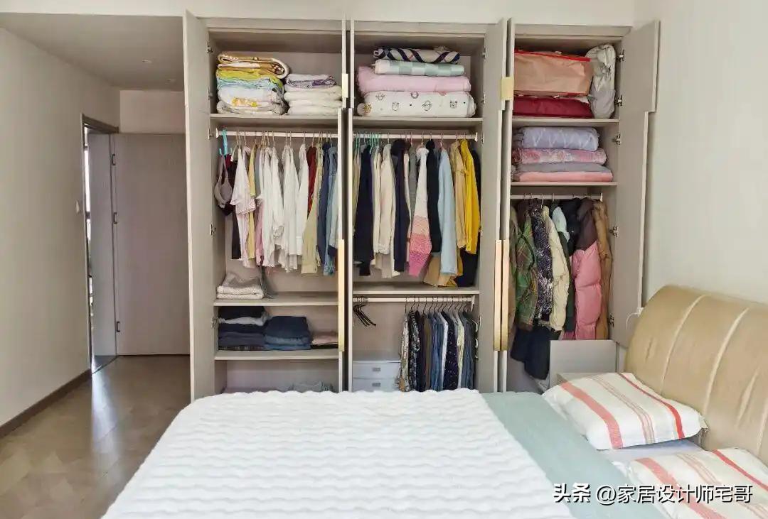 Cãi nhau vì đóng quá nhiều tủ, 3 năm sau người vợ thừa nhận: Nhà gọn hay bừa phụ thuộc vào chỗ chứa đồ- Ảnh 4.