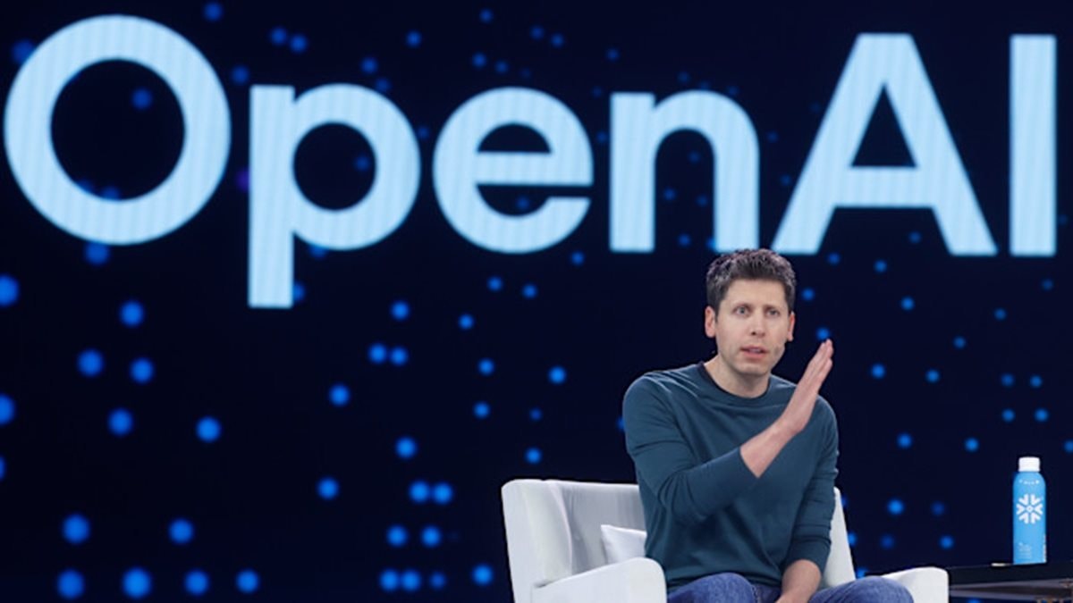 OpenAI có nguy cơ vỡ nợ, CEO Sam Altman đối đầu gay gắt với nữ tướng tài chính trước thềm IPO- Ảnh 1.