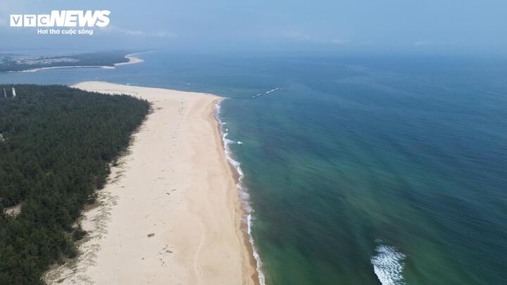 Bãi biển đẹp hoang sơ được Huế chi gần 120 tỷ làm công viên đa năng- Ảnh 1.