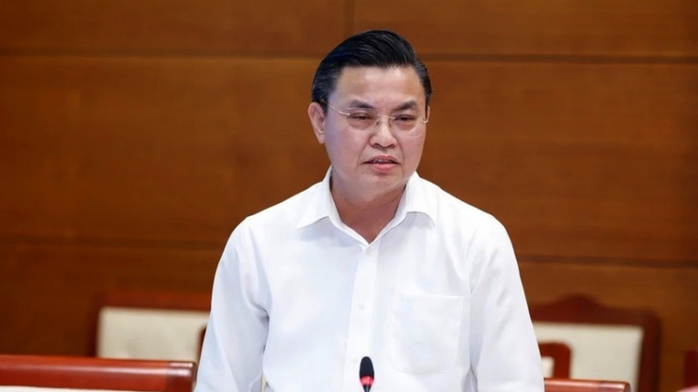 Bộ Công an thông tin khởi tố Cục trưởng Cục Môi trường Hoàng Văn Thức - Ảnh 1.