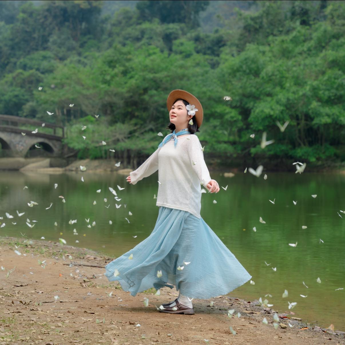 Lạc vào "thế giới Ghibli" giữa đời thực: Mùa bướm Cúc Phương rực rỡ nhất năm đã gọi tên, trốn phố về rừng ngay thôi!- Ảnh 9.