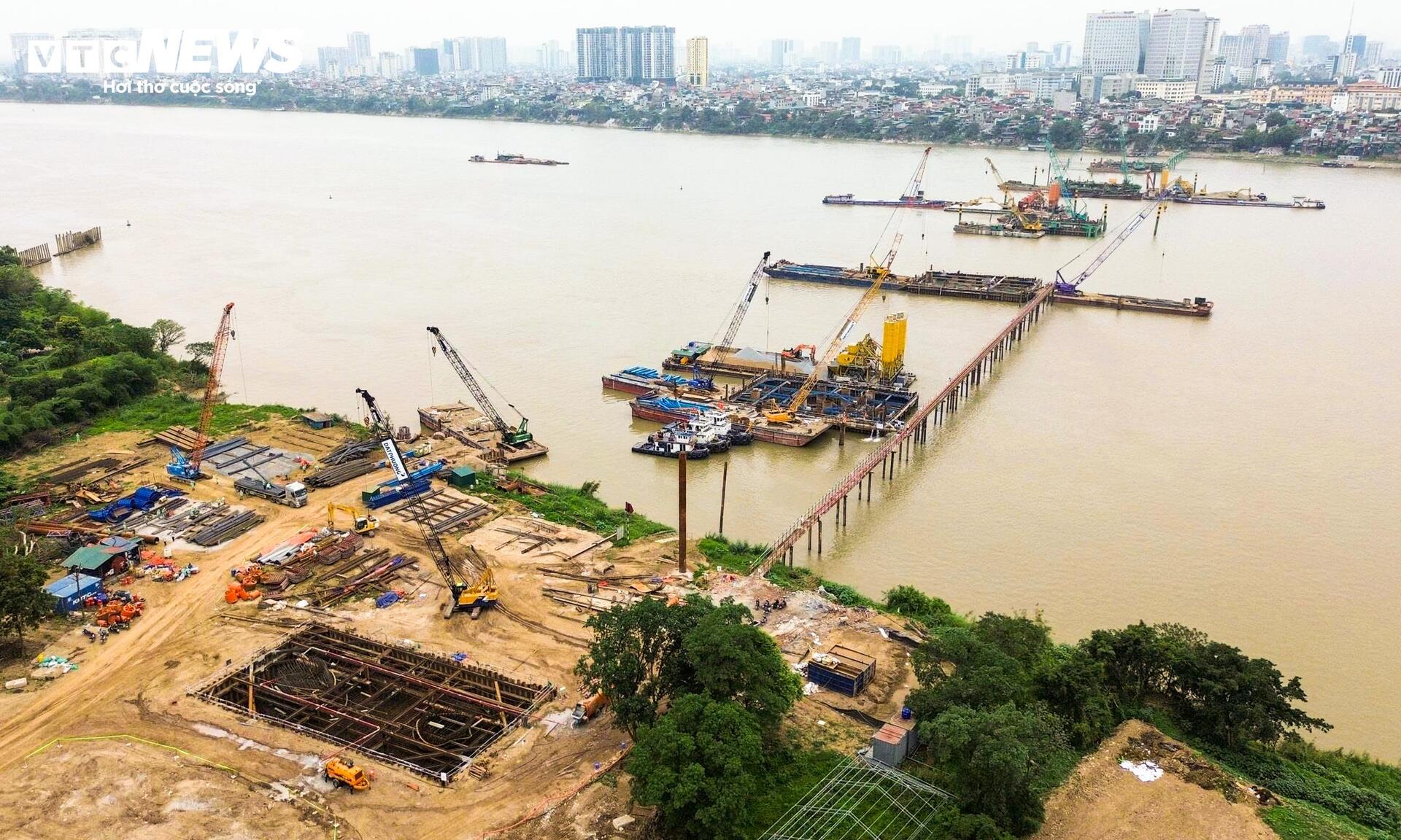 Bên trong đại công trường cầu Trần Hưng Đạo gần 16 nghìn tỷ đồng ở Hà Nội- Ảnh 1.