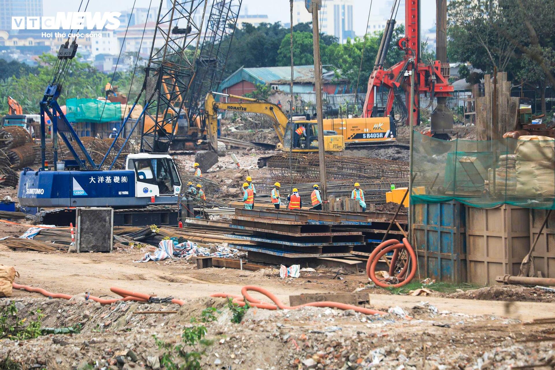 Bên trong đại công trường cầu Trần Hưng Đạo gần 16 nghìn tỷ đồng ở Hà Nội- Ảnh 4.
