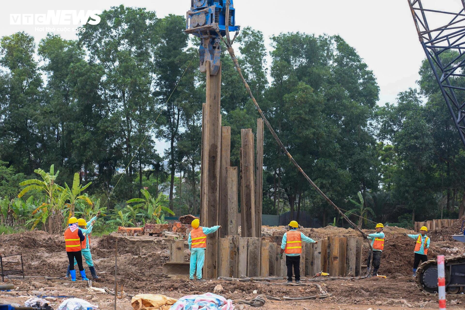 Bên trong đại công trường cầu Trần Hưng Đạo gần 16 nghìn tỷ đồng ở Hà Nội- Ảnh 9.