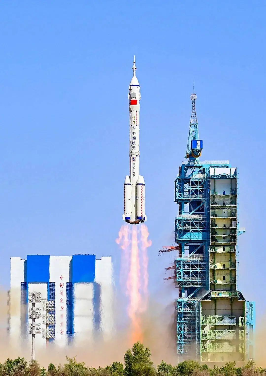 Trung Quốc tạo ra vật liệu "siêu lì đòn" khiến thế giới chú ý: Thời kỳ sao chép đã qua thật rồi?- Ảnh 2.