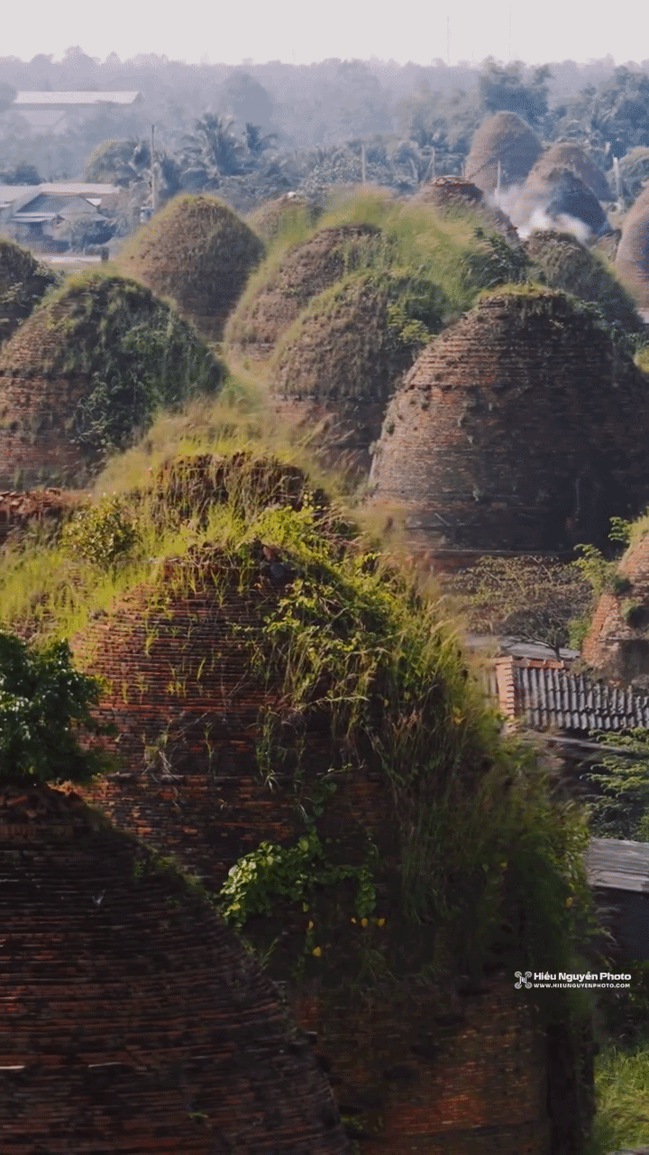 Lạc lối ở "Vương quốc đỏ" hơn 100 tuổi ở miền Tây: Góc check-in tuyệt đối điện ảnh, chục năm nữa chưa chắc đã còn nguyên vẹn để ngắm!- Ảnh 7.