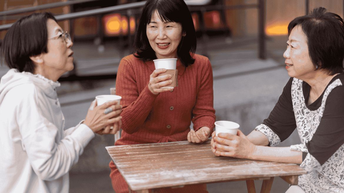 Chứng kiến bạn qua đời ở tuổi 58, tôi thay đổi kế hoạch tuổi già: Sau 65 tuổi, tôi sẽ chọn viện dưỡng lão để không trở thành gánh nặng cho con cái- Ảnh 2.