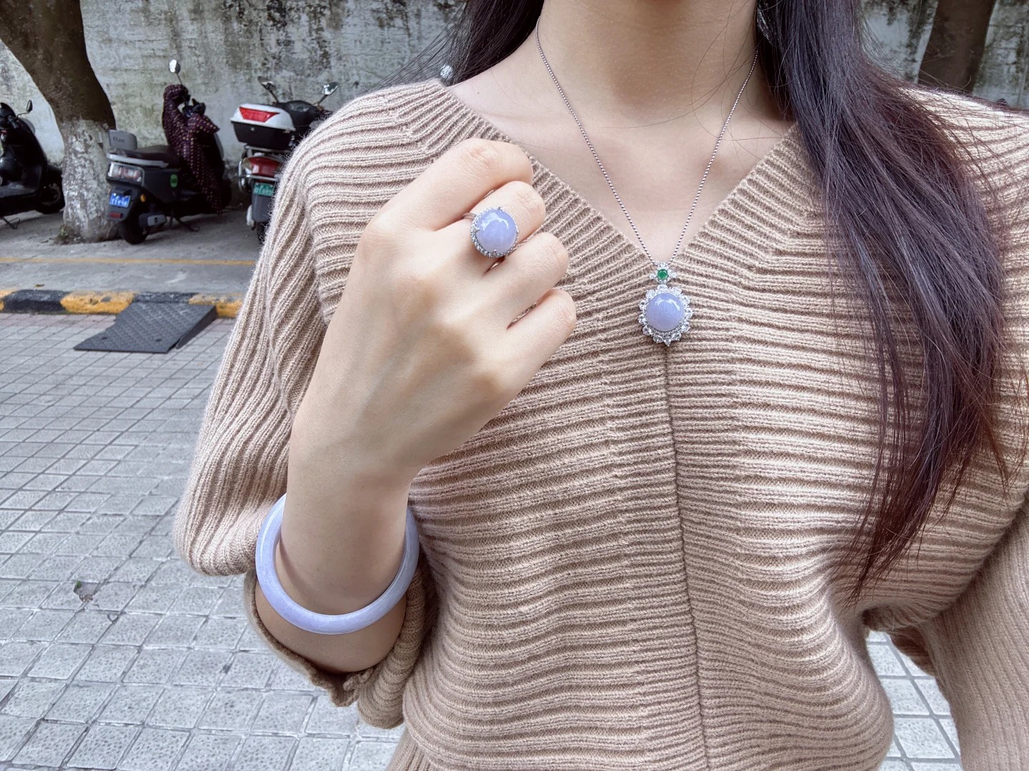 Giải mã thú chơi ngọc của giới thượng lưu: Vì sao "phú bà" nào cũng săn lùng ngọc cẩm thạch tím?- Ảnh 15.