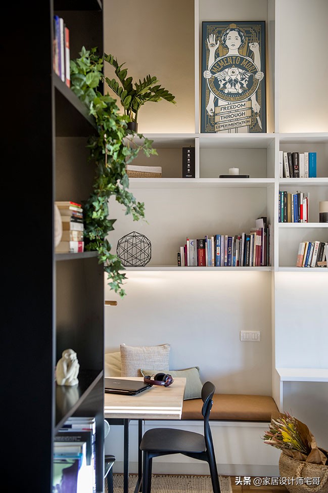 Ly hôn ở tuổi 40, người phụ nữ mua gác mái 48m² giá rẻ rồi biến thành căn hộ 2 tầng: Không rộng nhưng sống cực “đã”- Ảnh 9.